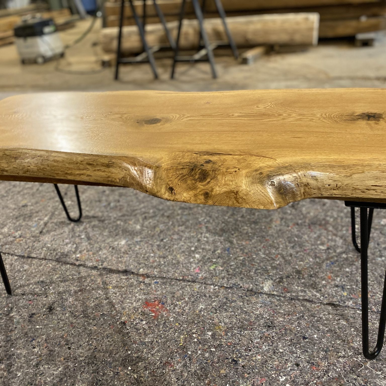 großer Couchtisch Eiche