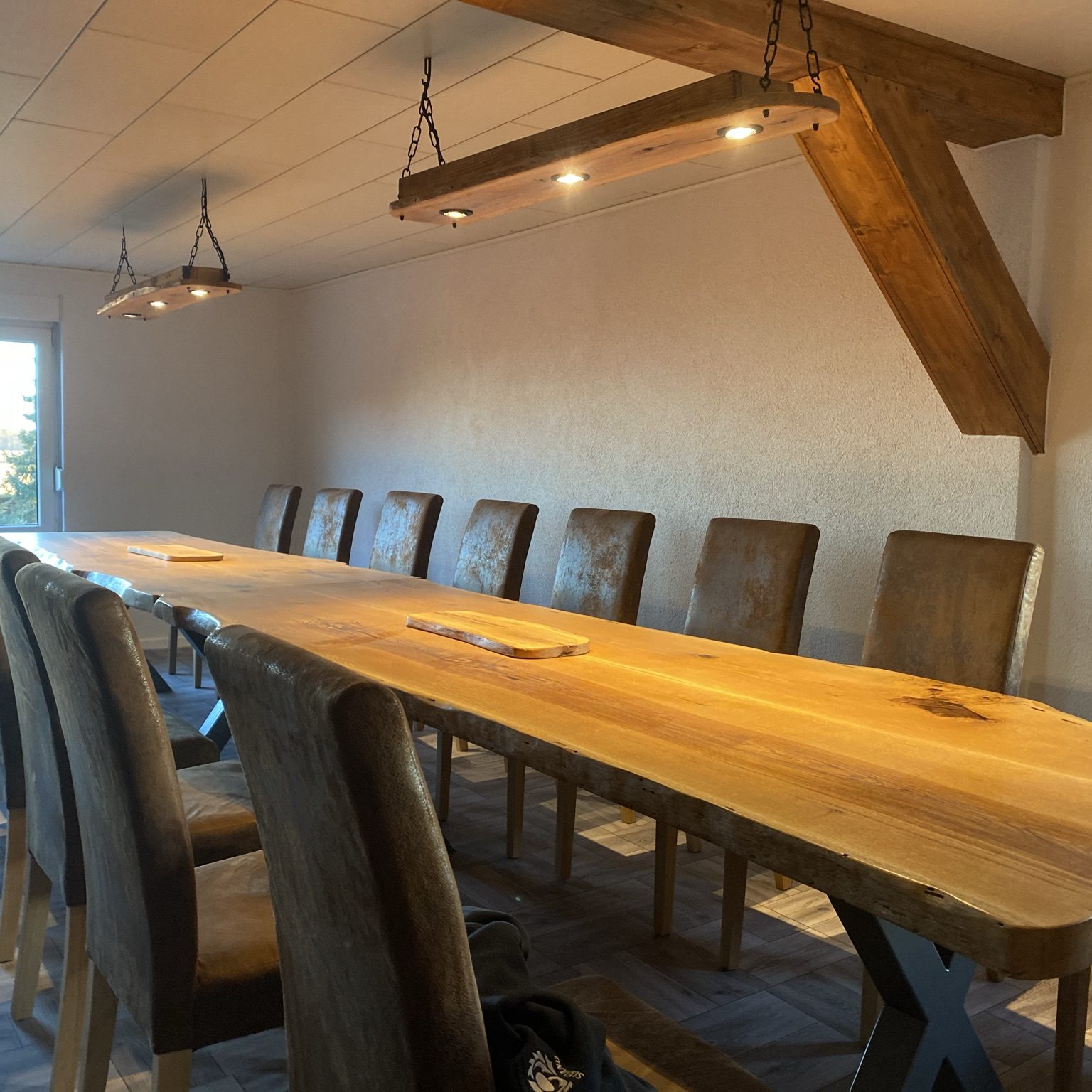 Tafel aus 2 Eichentischen